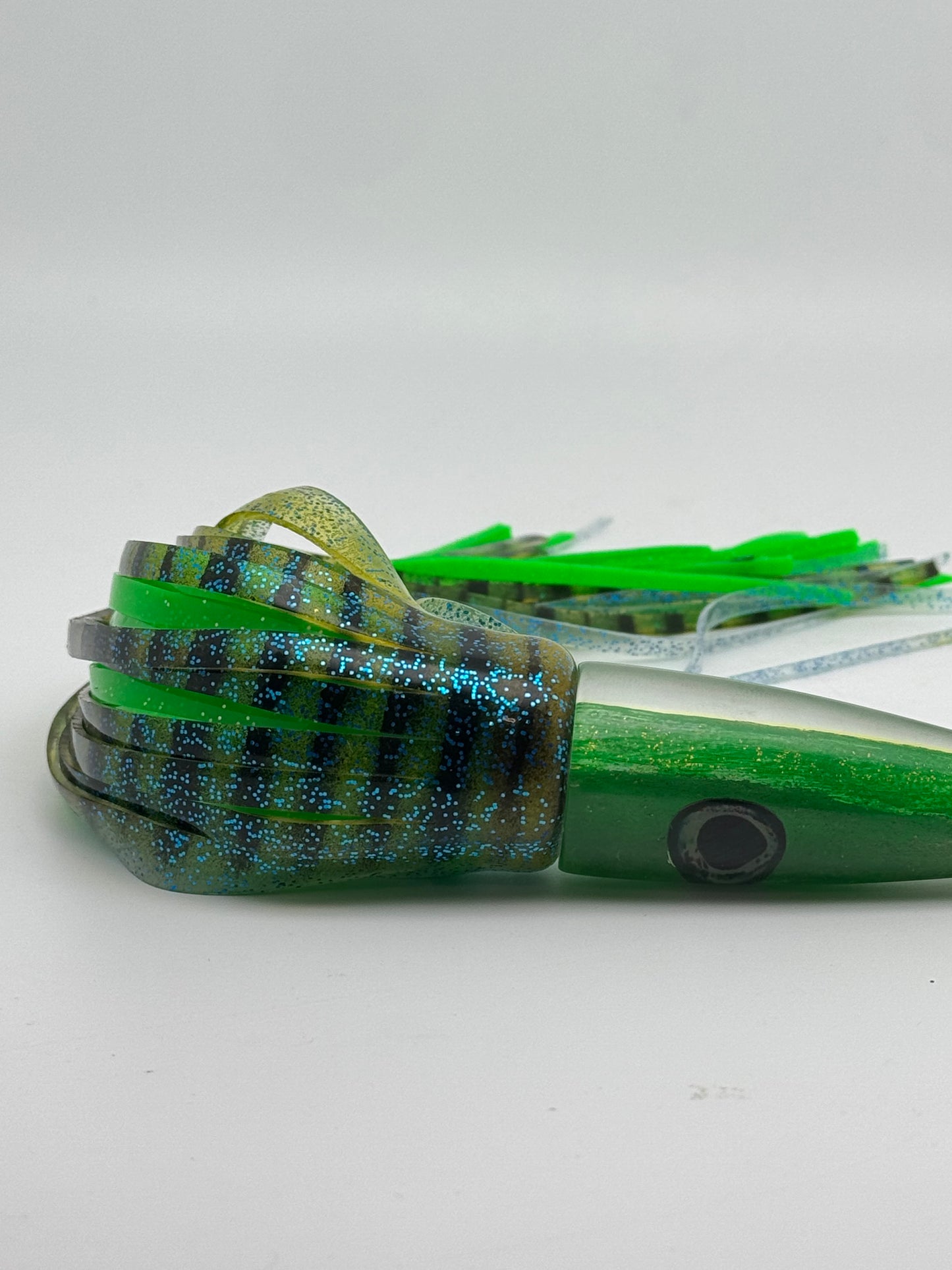 10" Neon mackerel Streaker