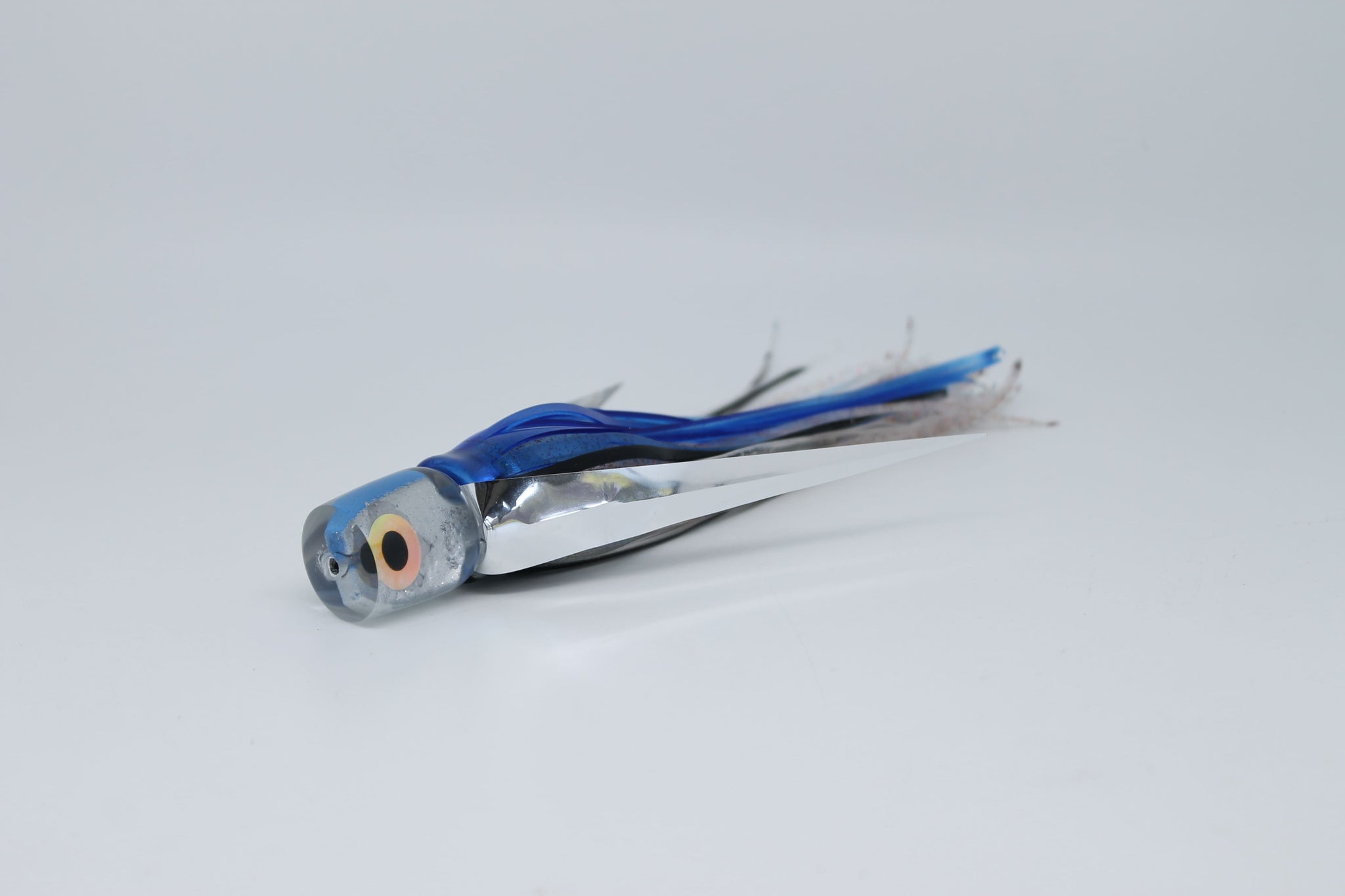 8" Flying Fish Button Head